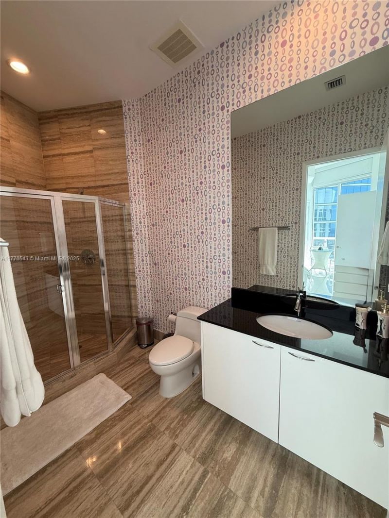 15811 Collins Ave, Unit 4207, Sunny Isles Beach, FL 33160 Photo