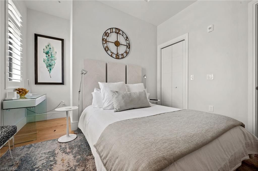 101 8th St S, Unit 206, Naples, FL 34102 Photo