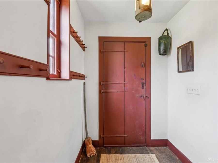 Property Image 39