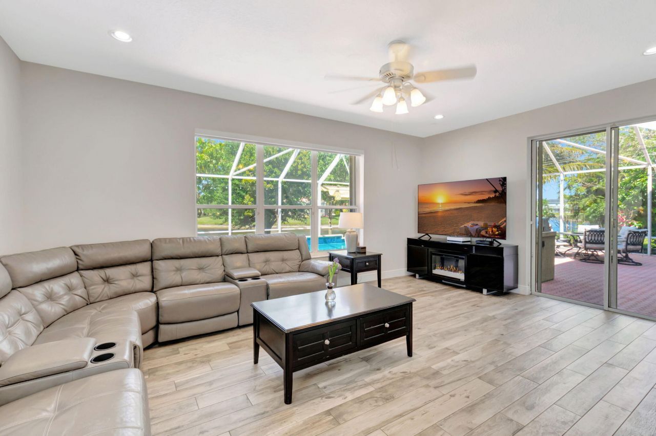 6453 Kirsten Way, Lake Worth, FL 33467 Photo