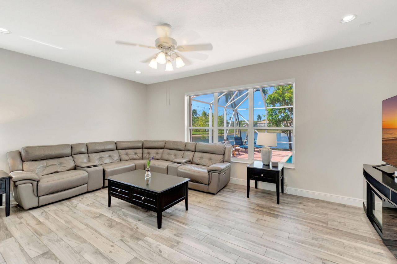 6453 Kirsten Way, Lake Worth, FL 33467 Photo