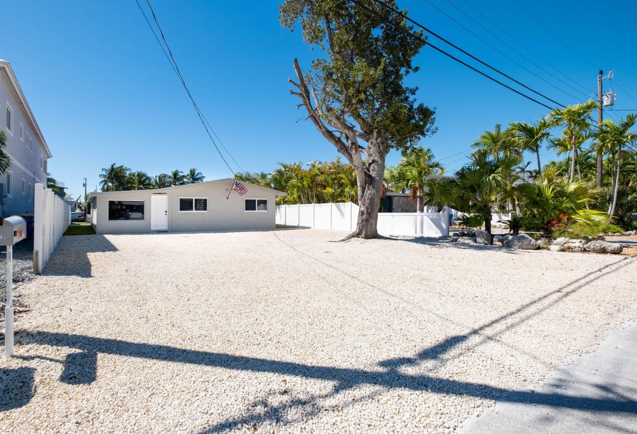 147 Plantation Avenue, Tavernier, FL 33070 Photo