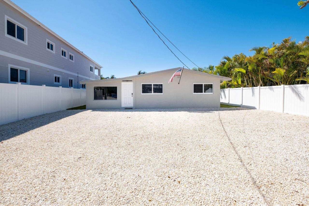 147 Plantation Avenue, Tavernier, FL 33070 Photo