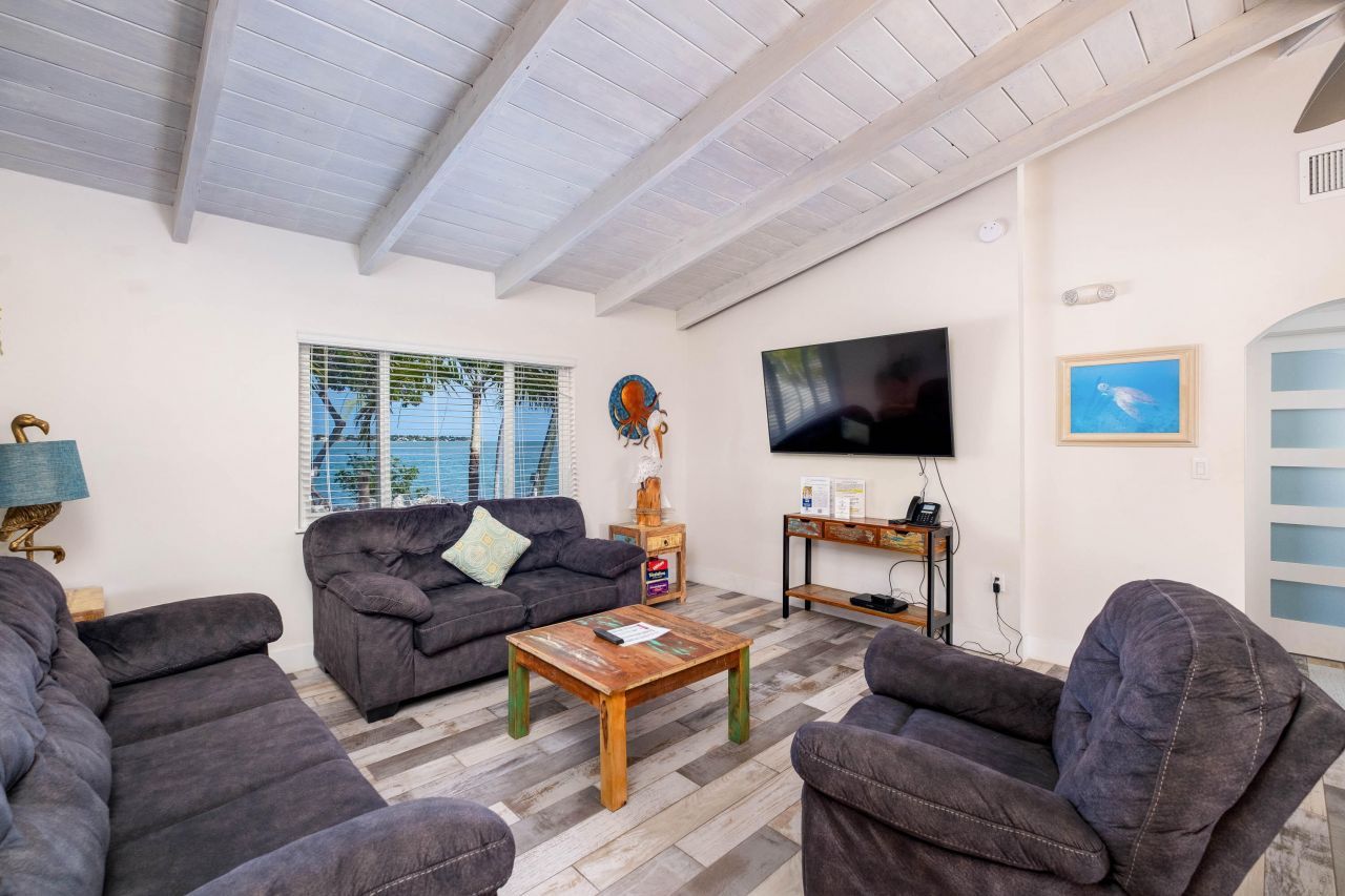 900 101st Street Ocean Street, Marathon, FL 33050 Photo