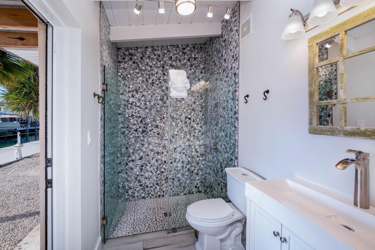 900 101st Street Ocean Street, Marathon, FL 33050 Photo