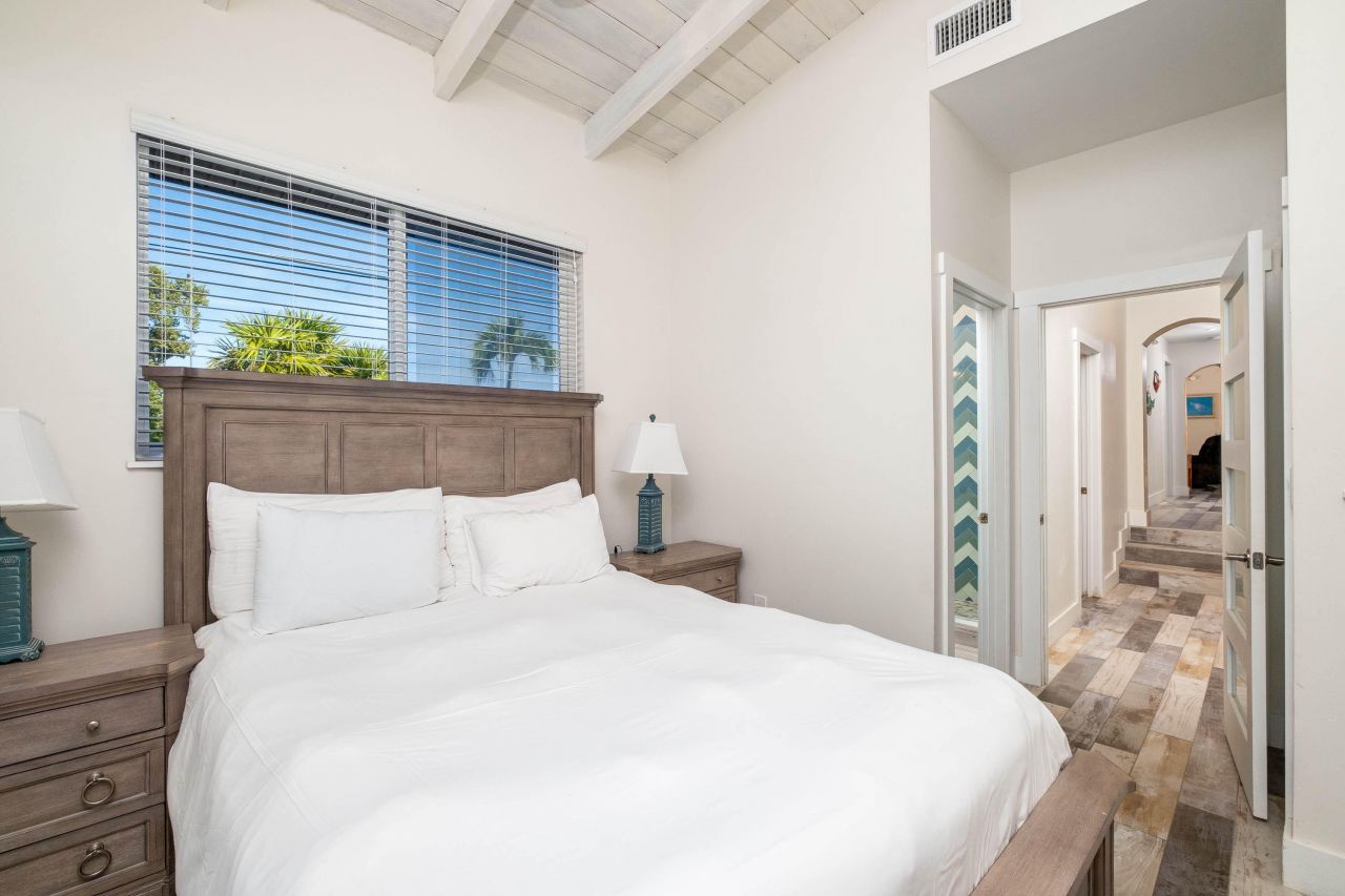 900 101st Street Ocean Street, Marathon, FL 33050 Photo