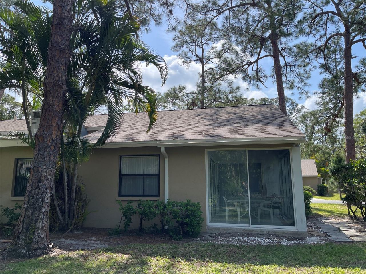 4944 Village Gardens Drive, Unit 151, Sarasota, FL 34234 Photo