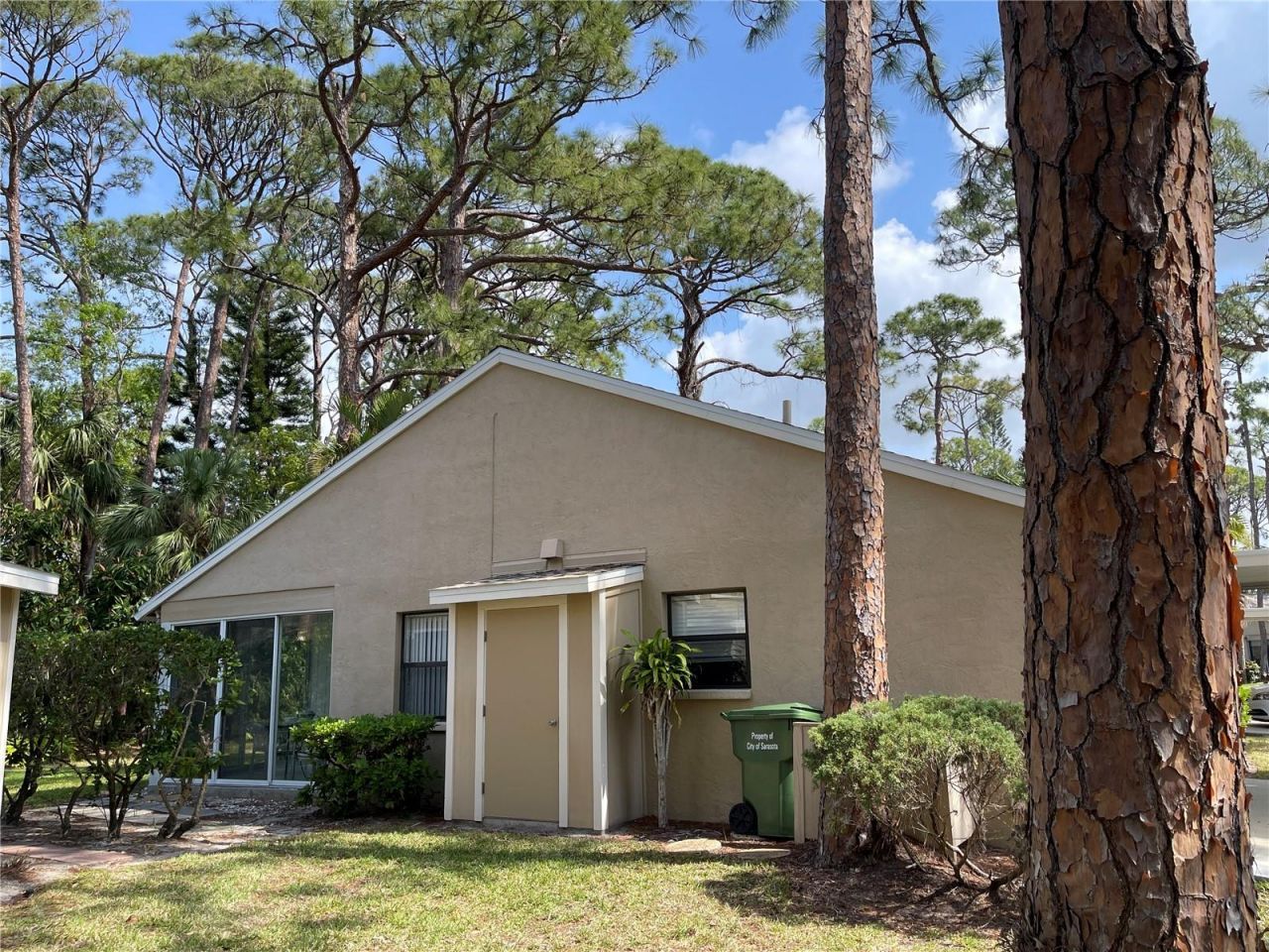 4944 Village Gardens Drive, Unit 151, Sarasota, FL 34234 Photo