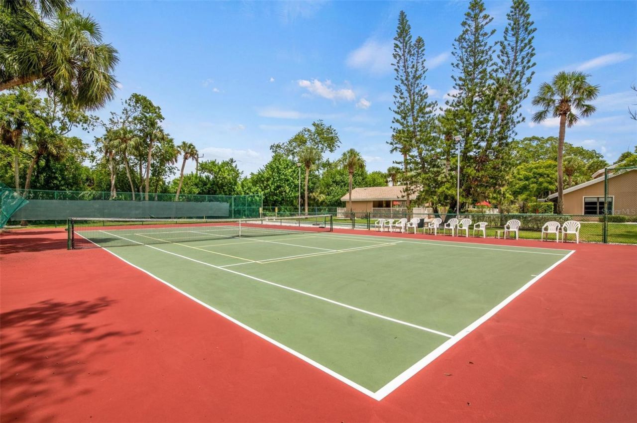 4944 Village Gardens Drive, Unit 151, Sarasota, FL 34234 Photo