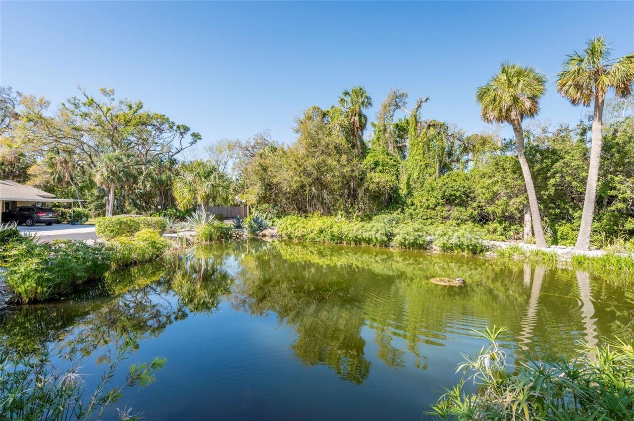 4944 Village Gardens Drive, Unit 151, Sarasota, FL 34234 Photo