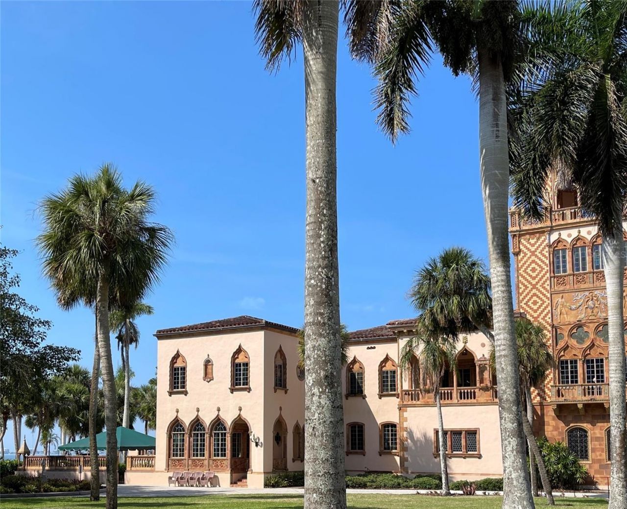 4944 Village Gardens Drive, Unit 151, Sarasota, FL 34234 Photo