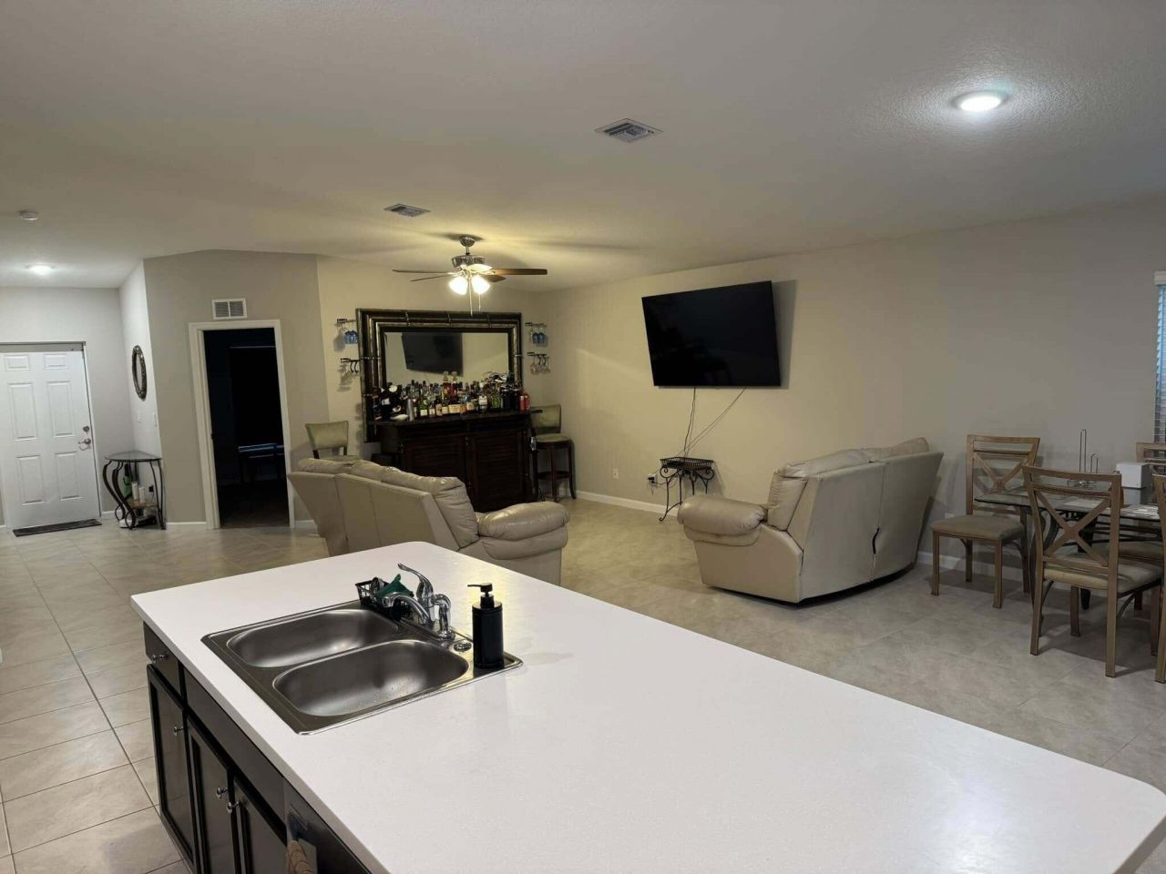 425 NW Hutchins Street, Port Saint Lucie, FL 34983 Photo