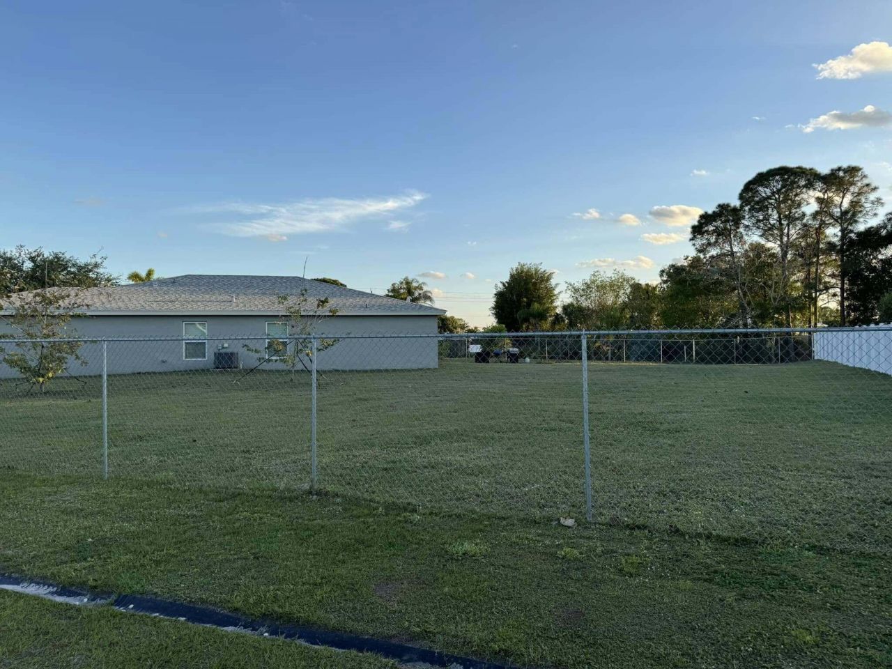 425 NW Hutchins Street, Port Saint Lucie, FL 34983 Photo