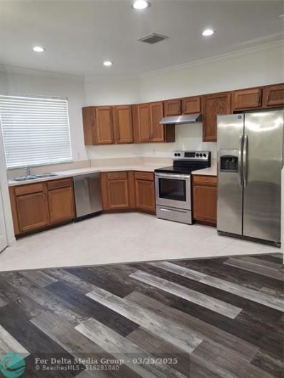 2040 SE Avon Park Dr, Port Saint Lucie, FL 34952 Photo