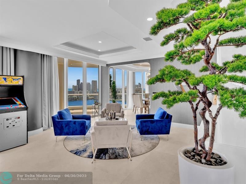 7000 Island Boulevard, Unit PH-06, Aventura, FL 33160 Photo