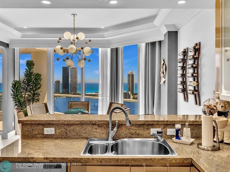 7000 Island Boulevard, Unit PH-06, Aventura, FL 33160 Photo