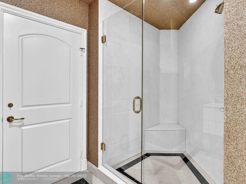 7000 Island Boulevard, Unit PH-06, Aventura, FL 33160 Photo