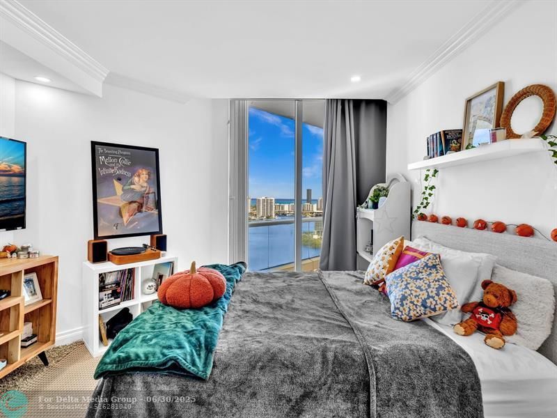 7000 Island Boulevard, Unit PH-06, Aventura, FL 33160 Photo