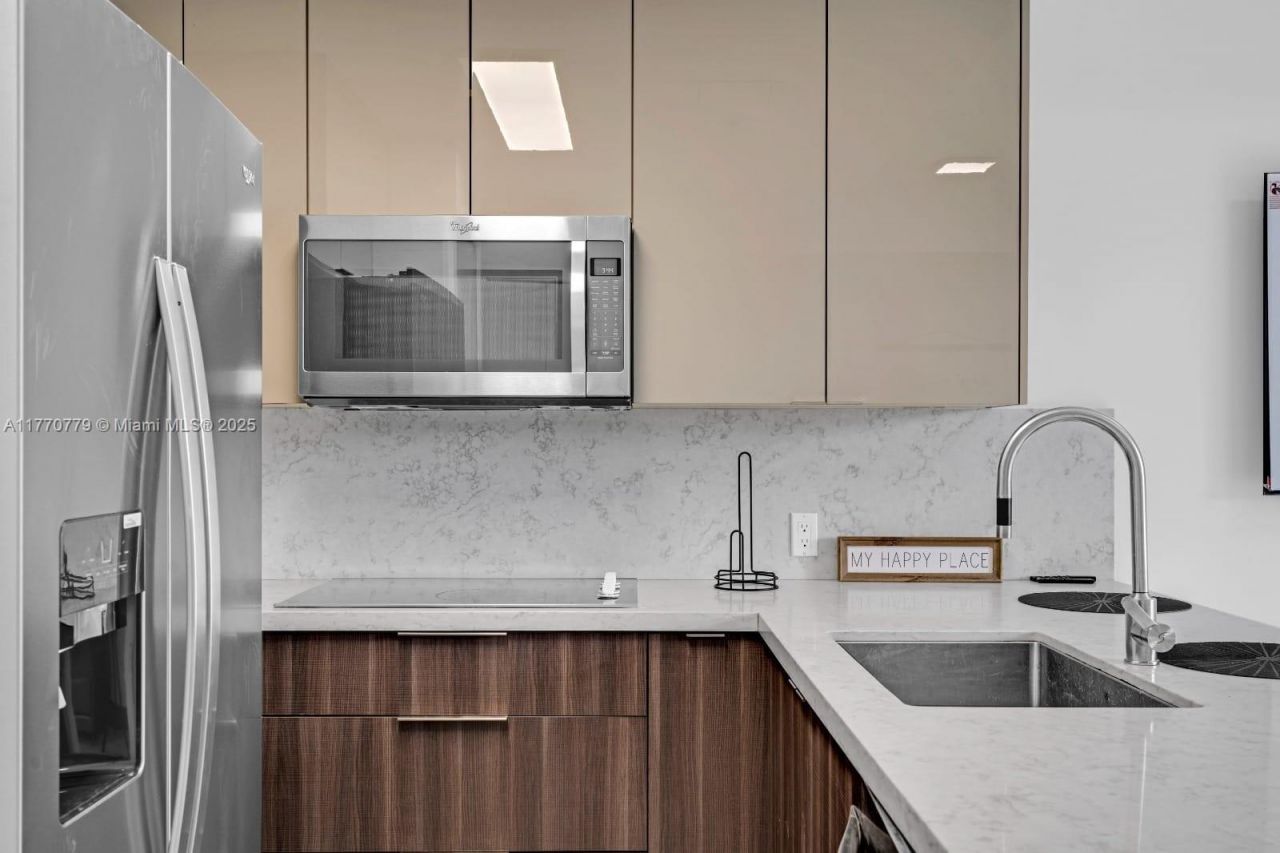 15450 NW 2nd Ave, Unit 15450, Miami, FL 33169 Photo