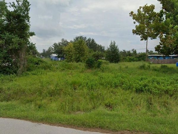 398 RIO VISTA AVENUE, PUNTA GORDA, FL 33982