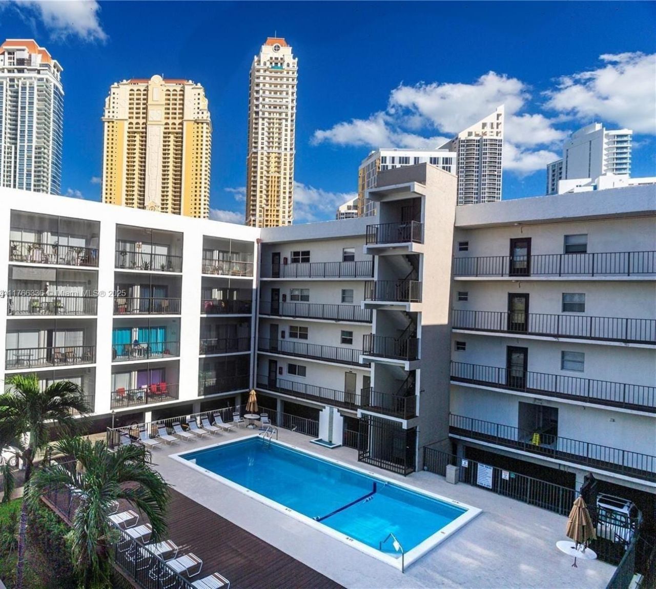 201 178th Dr, Unit 234, Sunny Isles Beach, FL 33160 Photo