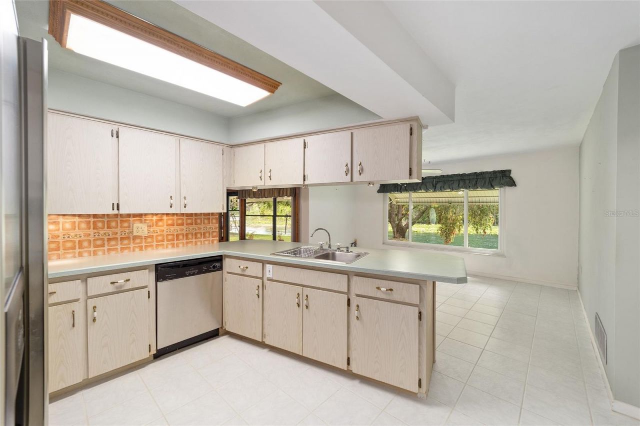 12180 Maple Street, Dunnellon, FL 34432 Photo