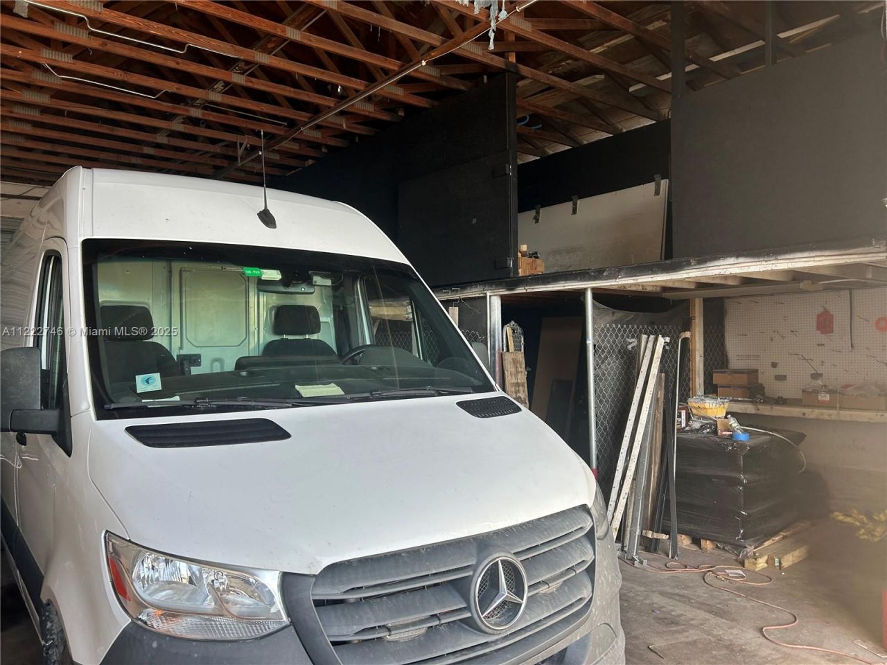 2490 SW 32nd St, Dania Beach, FL 33312 Photo