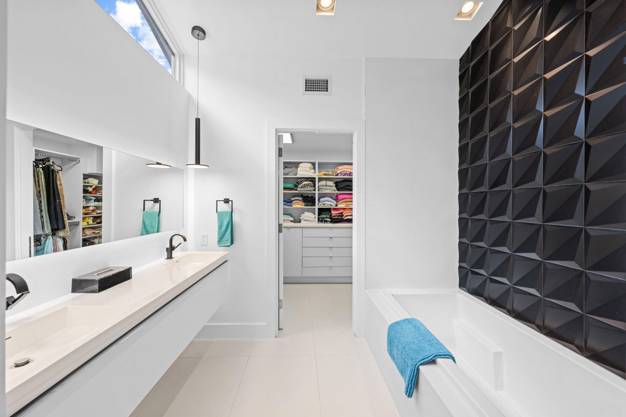 7047 San Sebastian Circle, Boca Raton, FL 33433 Photo