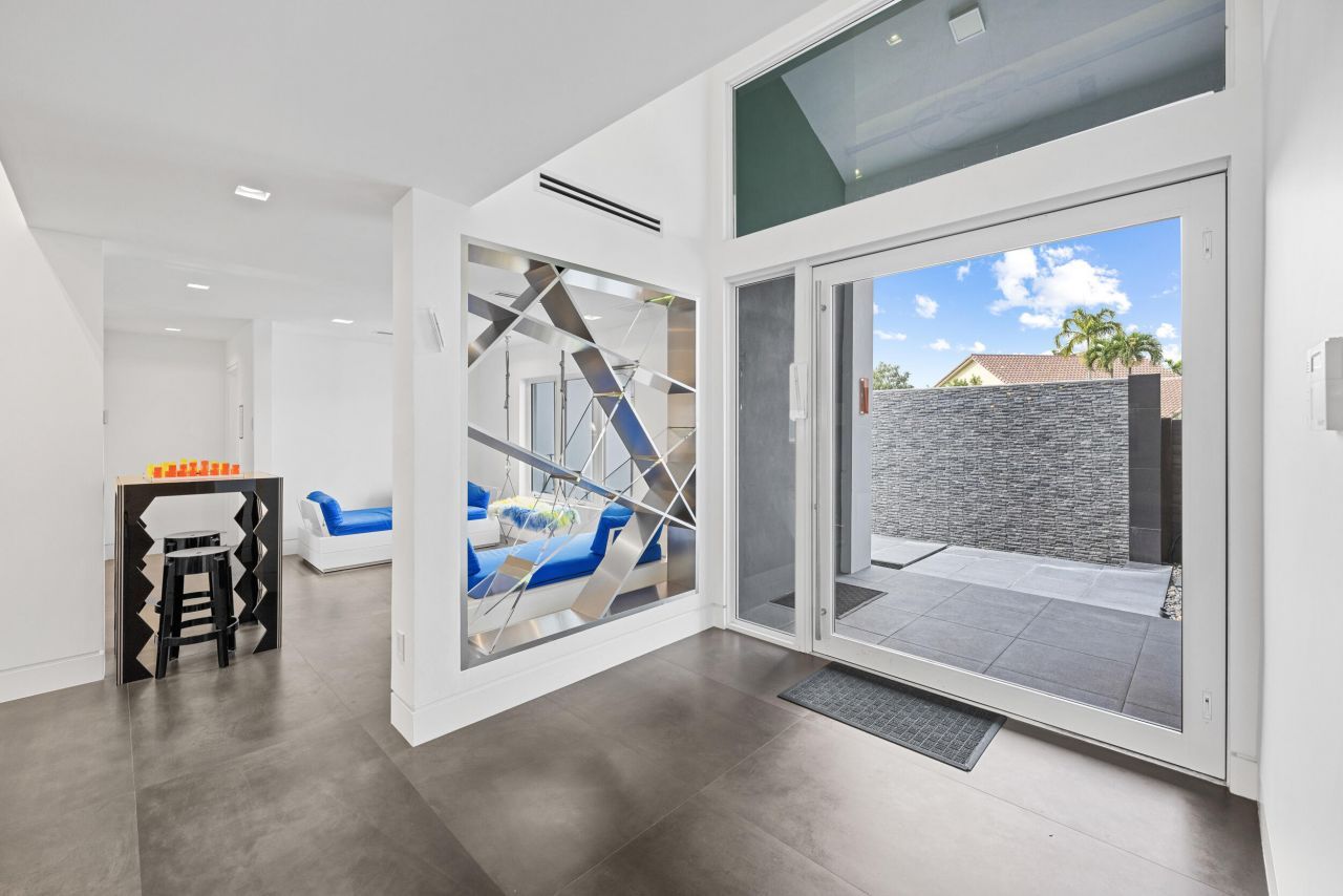 7047 San Sebastian Circle, Boca Raton, FL 33433 Photo