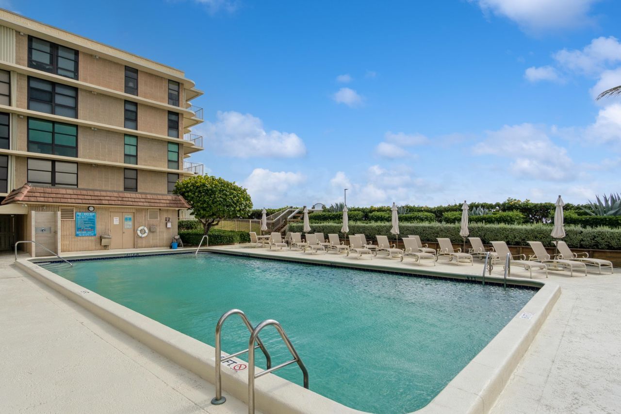 3200 S Ocean Boulevard, Unit B104, Palm Beach, FL 33480 Photo