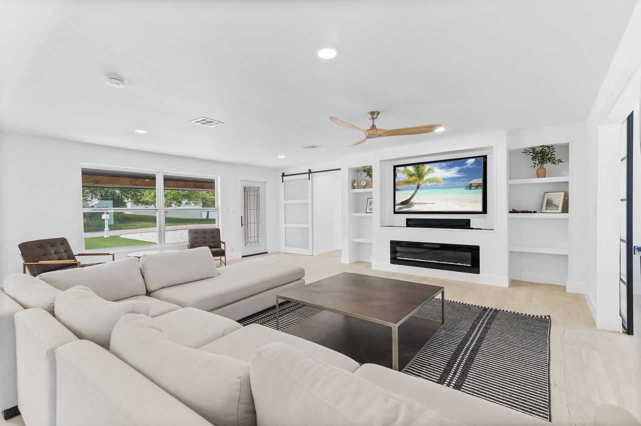 12994 SE Papaya Street, Hobe Sound, FL 33455 Photo