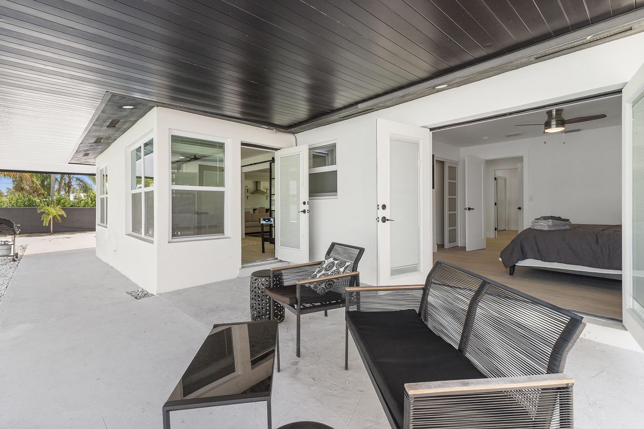 12994 SE Papaya Street, Hobe Sound, FL 33455 Photo