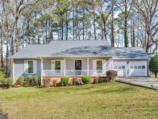 8698 Twin Oaks Drive, Jonesboro, GA 30236