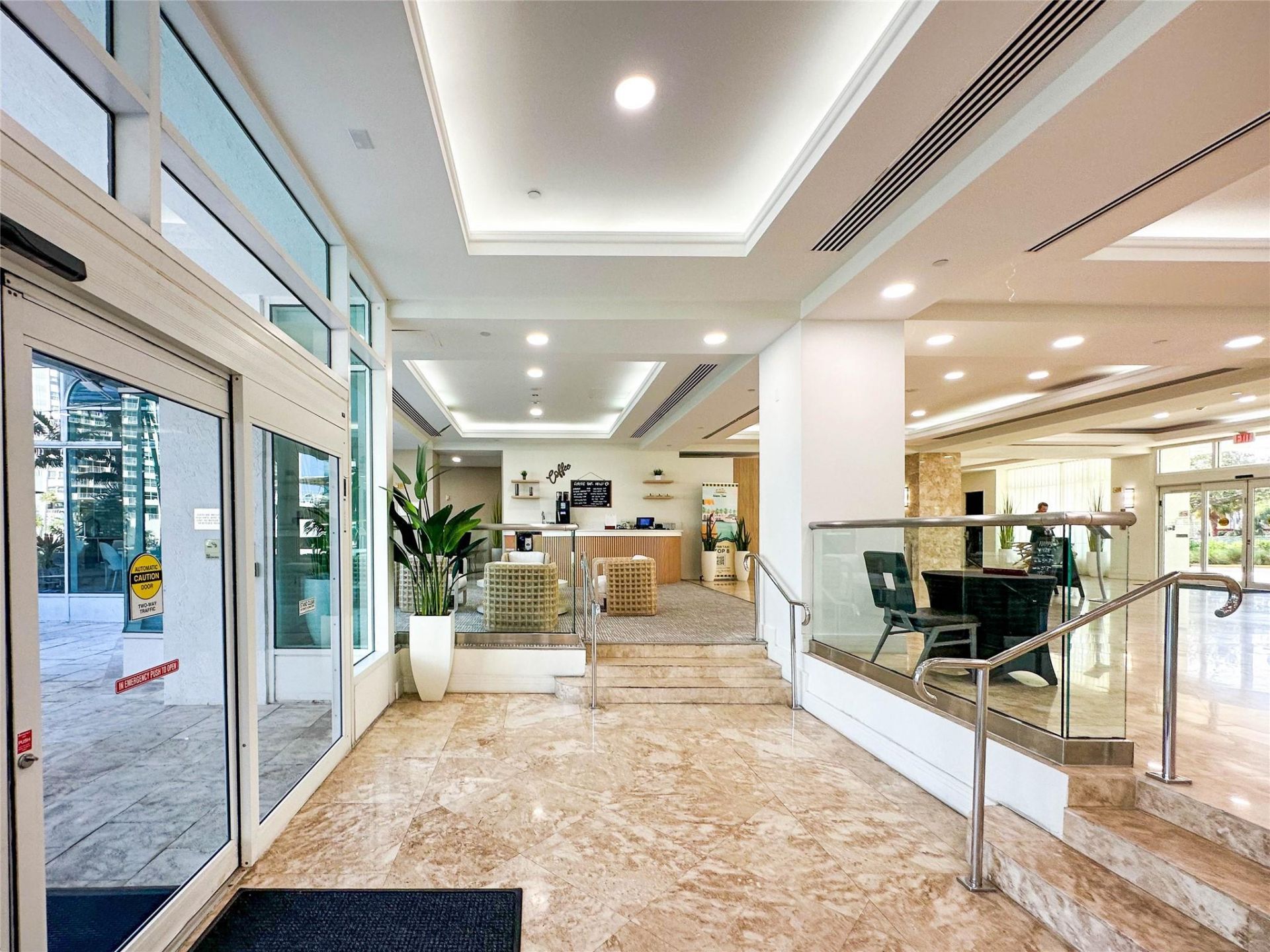 2670 E Sunrise Boulevard, Unit 903, Fort Lauderdale, FL 33304 Photo