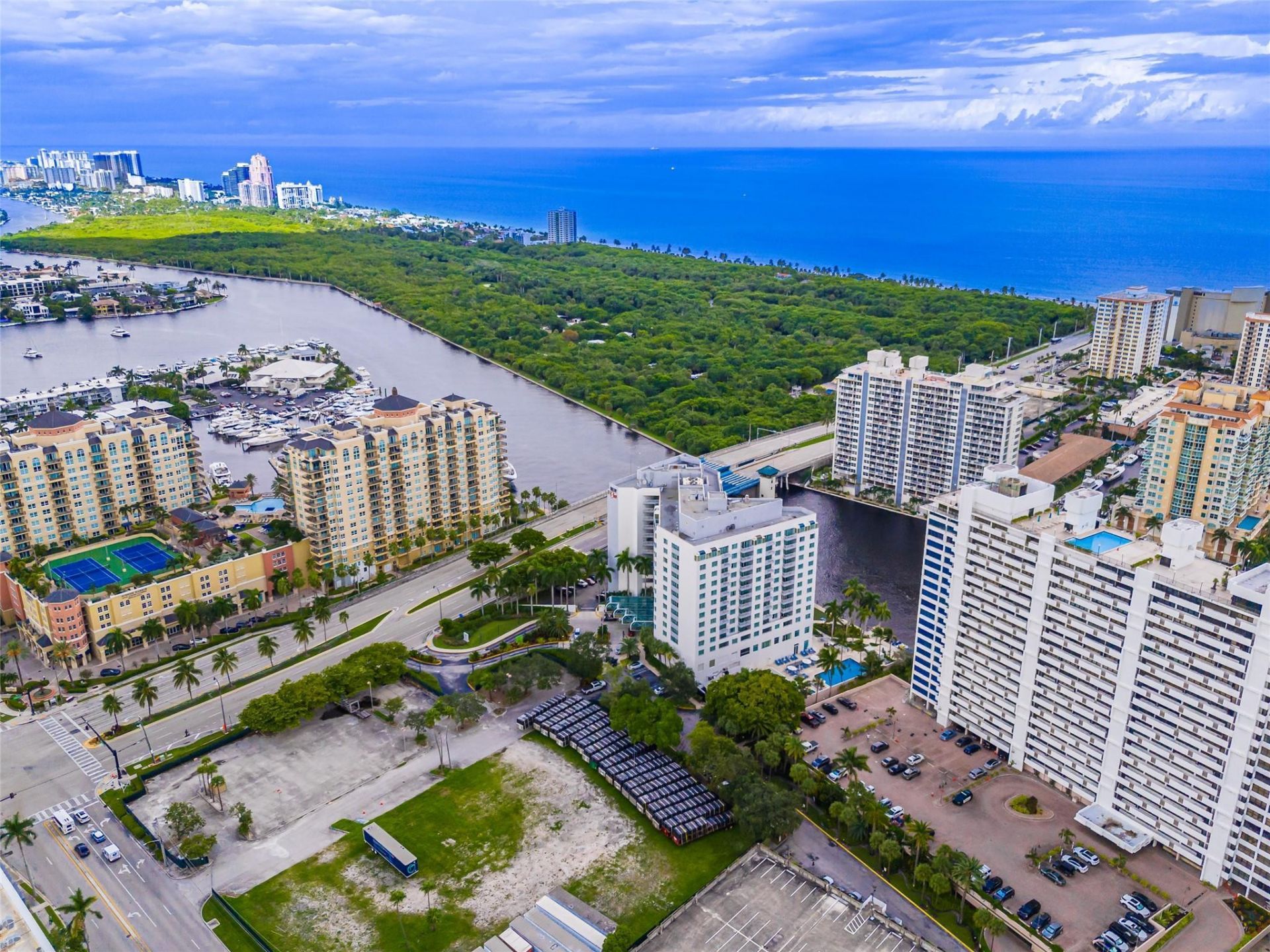 2670 E Sunrise Boulevard, Unit 903, Fort Lauderdale, FL 33304 Photo