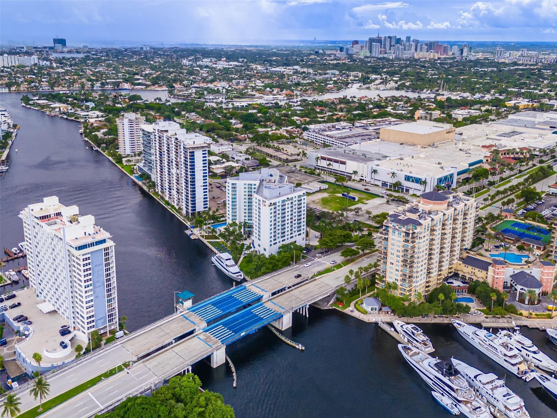 2670 E Sunrise Boulevard, Unit 903, Fort Lauderdale, FL 33304 Photo