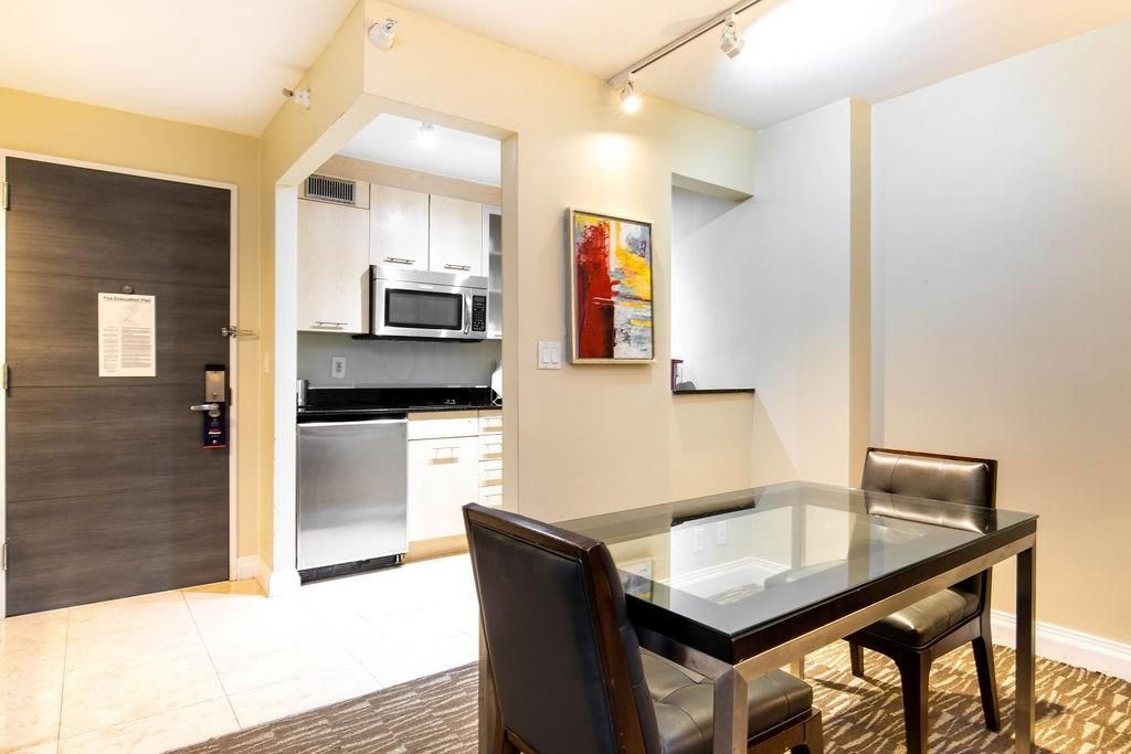 2670 E Sunrise Boulevard, Unit 903, Fort Lauderdale, FL 33304 Photo