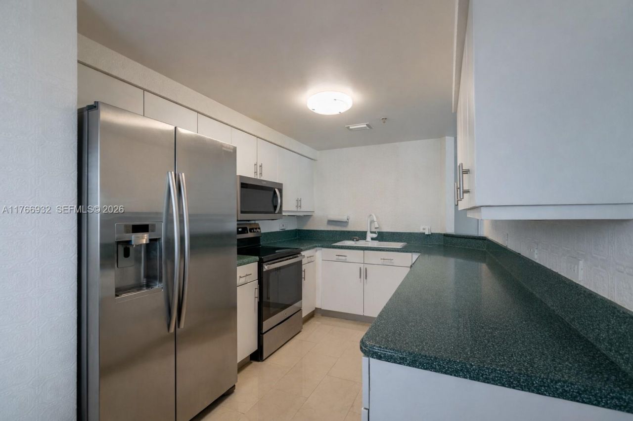 10140 W Bay Harbor Dr, Unit 502B, Bay Harbor Islands, FL 33154 Photo