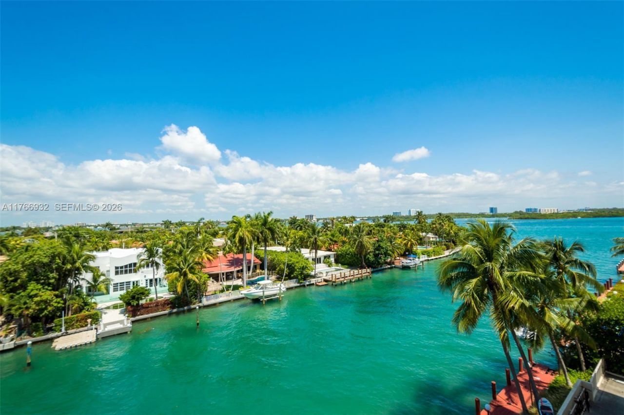 10140 W Bay Harbor Dr, Unit 502B, Bay Harbor Islands, FL 33154 Photo