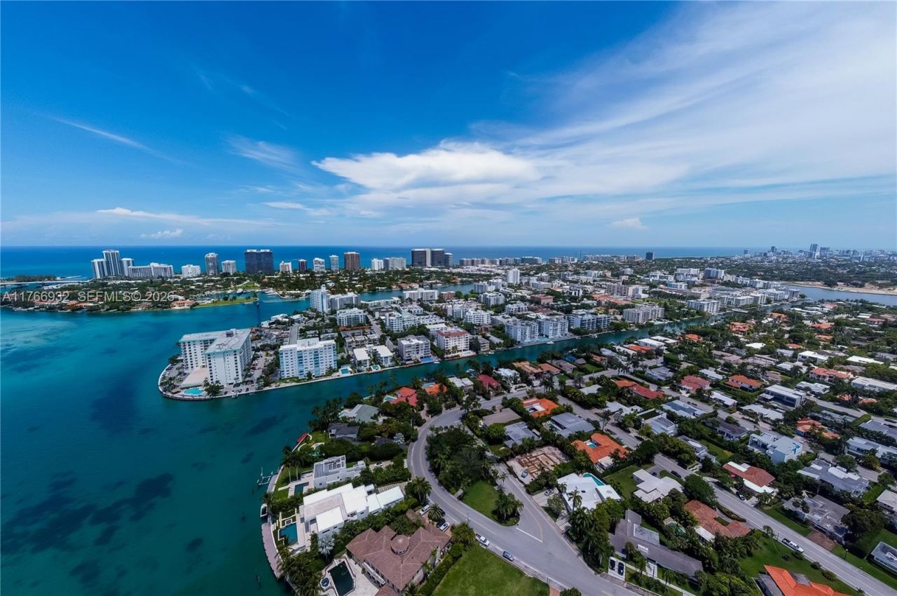 10140 W Bay Harbor Dr, Unit 502B, Bay Harbor Islands, FL 33154 Photo