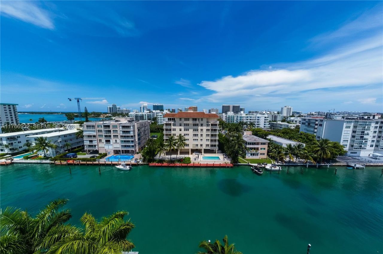 10140 W Bay Harbor Dr, Unit 502B, Bay Harbor Islands, FL 33154 Photo