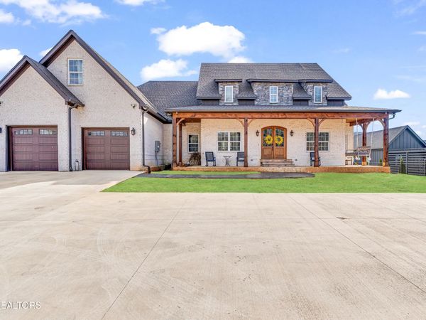 941 Emory Church Rd, Knoxville, TN 37922