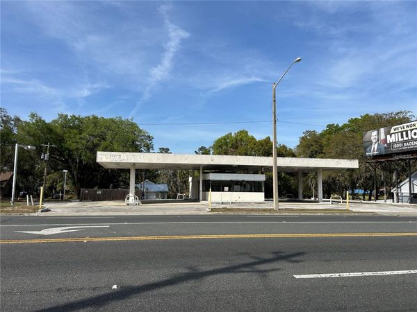 1255 E SILVER SPRINGS BOULEVARD, OCALA, FL 34470