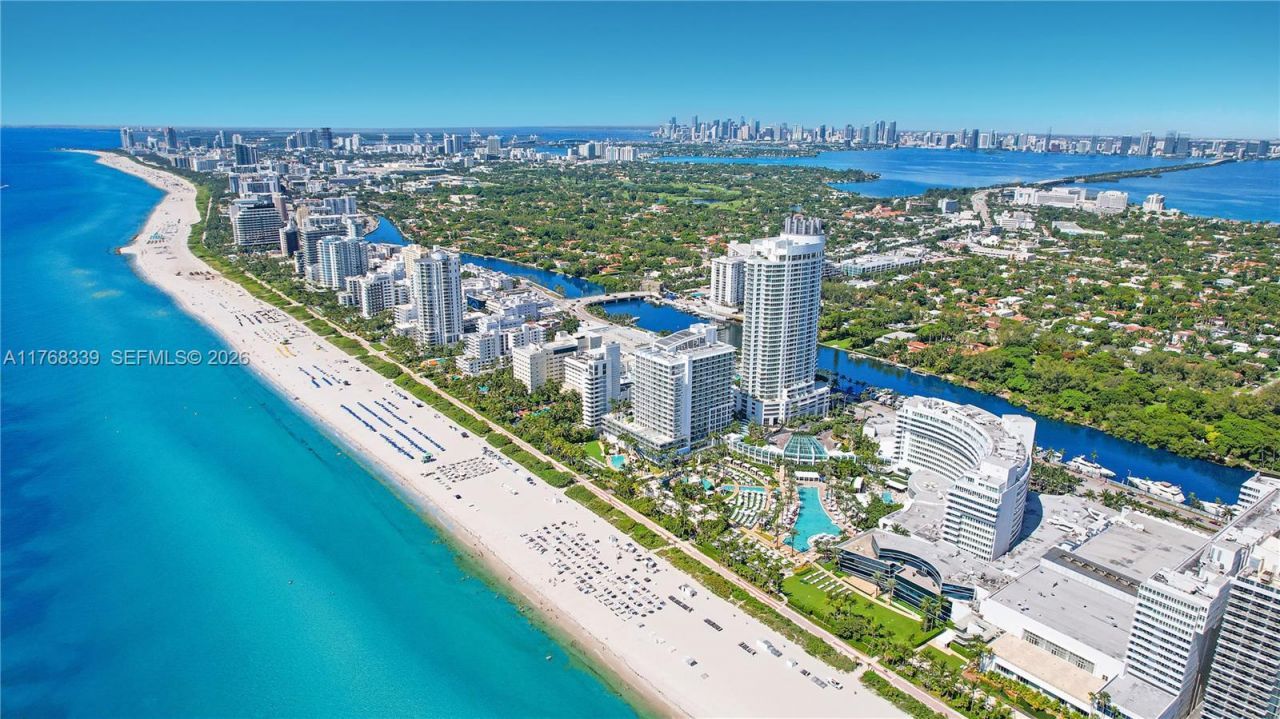 4391 Collins Ave, Unit 1415, Miami Beach, FL 33140 Photo