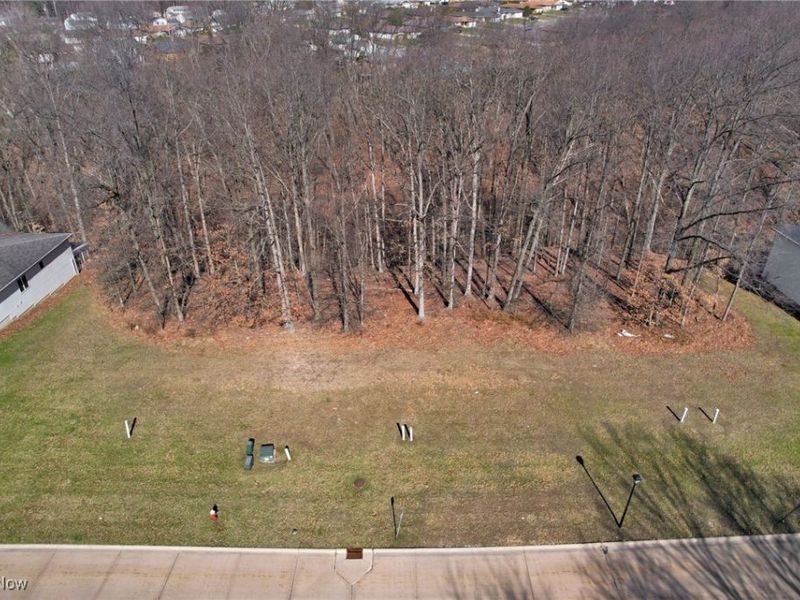 6372 Valley Ranch Drive, Garfield Heights, OH 44125 Photo 3