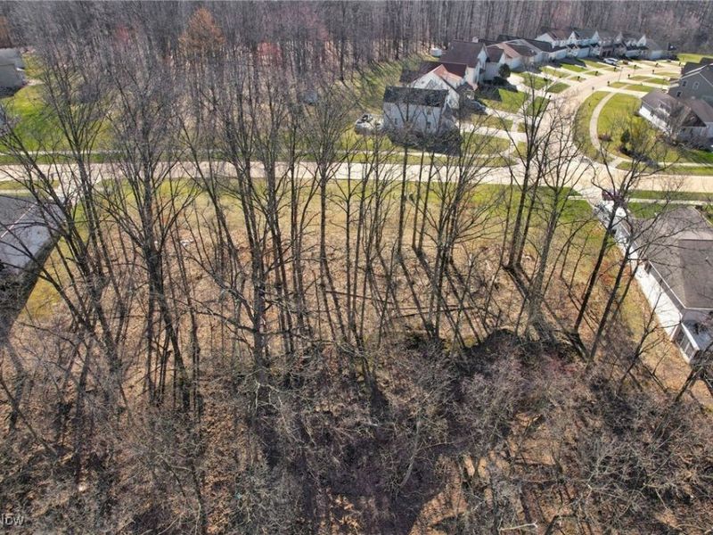 6372 Valley Ranch Drive, Garfield Heights, OH 44125 Photo 7