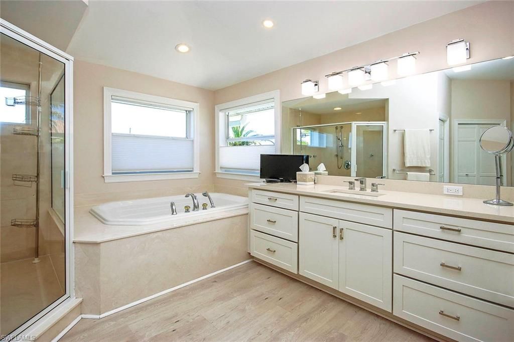 877 Limpet Dr, Sanibel, FL 33957 Photo