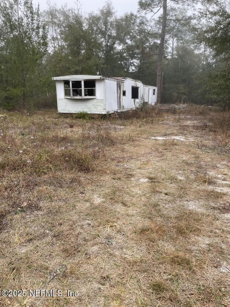 624 Norman Avenue, Interlachen, FL 32148 Main Photo