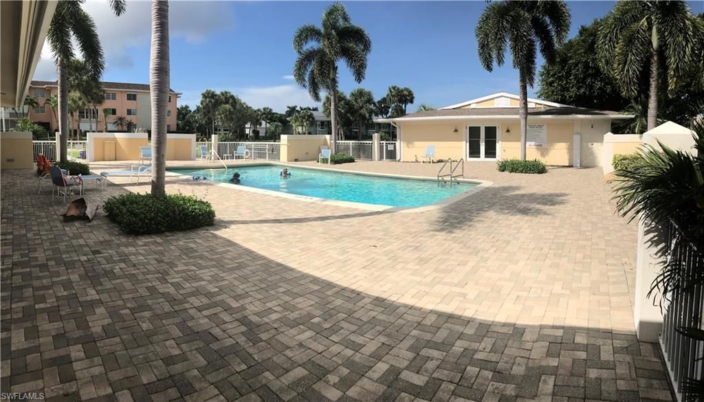 421 12th Ave S, Unit A-9, Naples, FL 34102 Photo