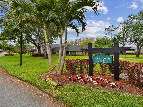 36750 US 19 N, Unit 06211, PALM HARBOR, FL 34684